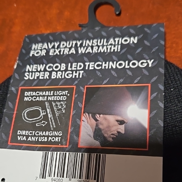 Black LED Beanie - Picture 3 of 5